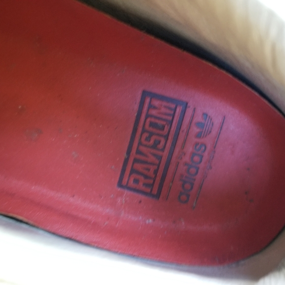 Size 10 Mens Shell Toes Ransom Adidas White leather Shoes Sneakers laces 2010 - Picture 6 of 8